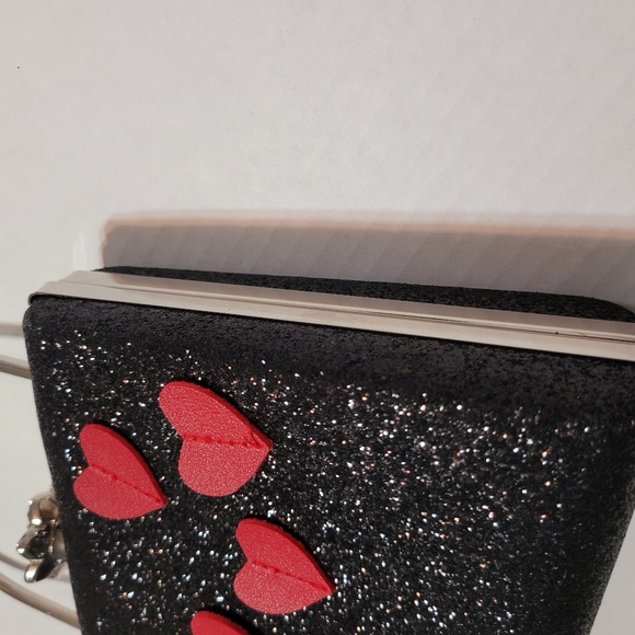 Purse - Picture 2 of 6